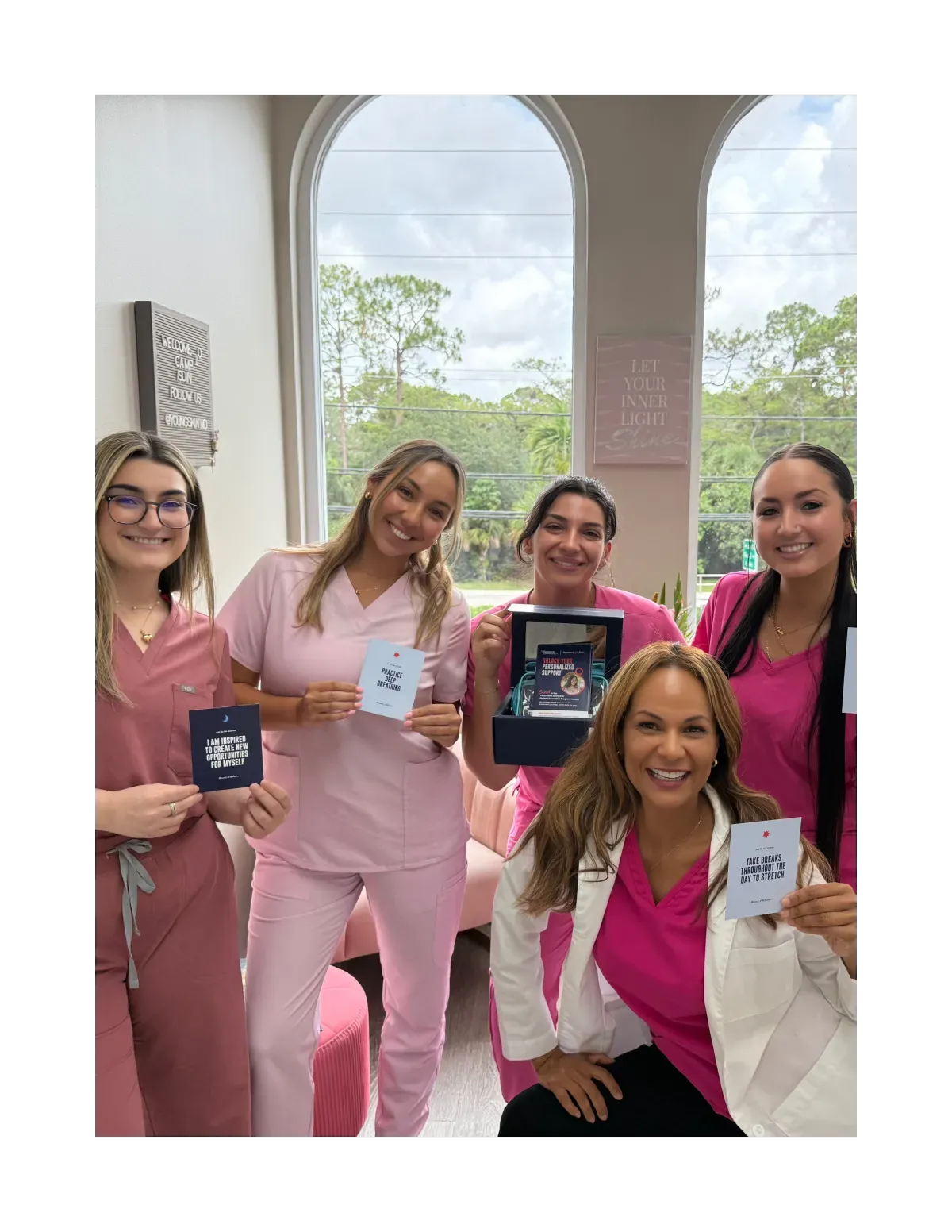 Decorative floral element